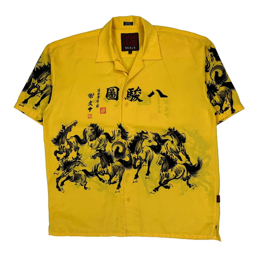 Unbranded Graphic Short Sleeve Shirt - XL Yellow Polyester