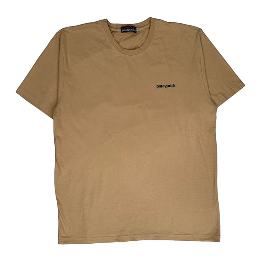 Patagonia Graphic T-Shirt - Large Beige Cotton