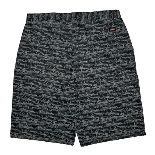 Dickies Baggy Camo Shorts - 36W 10L Grey Cotton