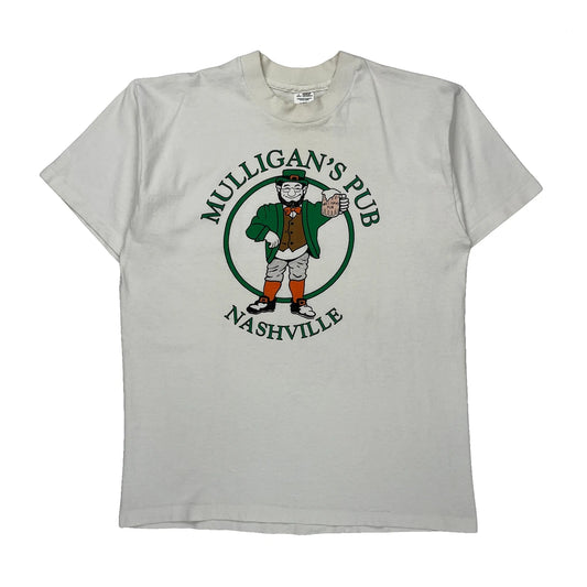 Mulligan'S Pub Nashville Fruit Of The Loom Graphic T-Shirt - Large White Cotton