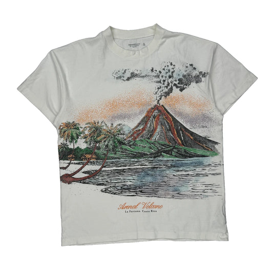 Arenal Volcano Abercrombie & Fitch Graphic T-Shirt - XL White Cotton