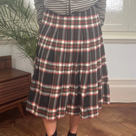 Vintage khaki Unbranded Midi Skirt - womens 27" waist